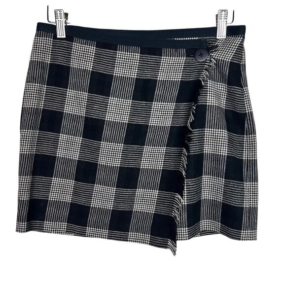 Madewell Dresses & Skirts - Madewell Size 4 Black and White Houndstooth Plaid Wool Blend Wrap Mini Skirt